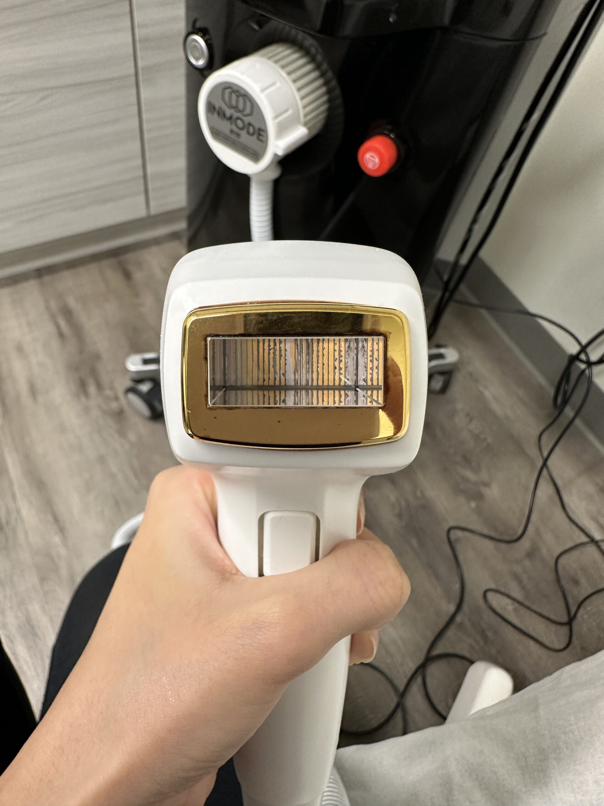 2024 Inmode Optimas with Diolaze XL 810 Diode Hair Removal Handpiece - Excellent Condition, Includes Free Shipping & Warranty (jp/ree) - Image 8