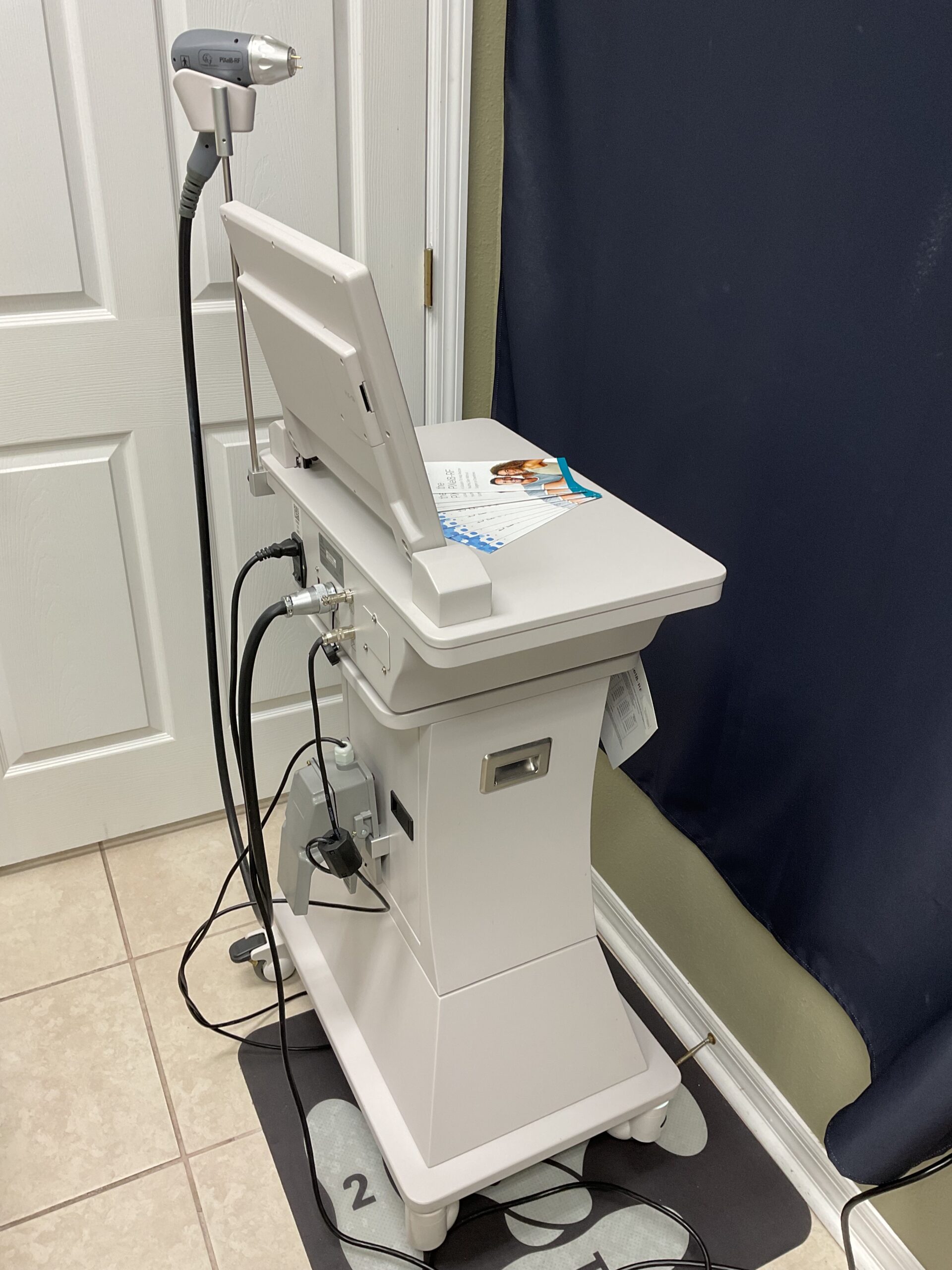 2020 Rohrer Aesthetics Pixel8 RF Radio Frequency Microneedling - Collagen Rebuilding, Skin Rejuvenation - INCLUDES ONGOING CONSUMABLE SUPPORT - Free Shipping & Warranty (km/dem-ve) - Image 5