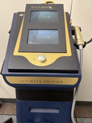 2023 Sylfirm X Dual Wave Radio Frequency Microneedling - Collagen Renewal, Skin Tightening & Rejuvenation - Free Shipping & Warranty (km/mac-ve)