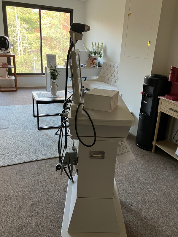 2022 Rohrer Aesthetics Pixel8-RF Radio Frequency Microneedling - Collagen Rebuilding, Skin Rejuvenation, Skin Tightening - INCLUDES ONGOING CONSUMABLE SUPPORT - Free Shipping & Warranty (jm/jg-42-02) - Image 4