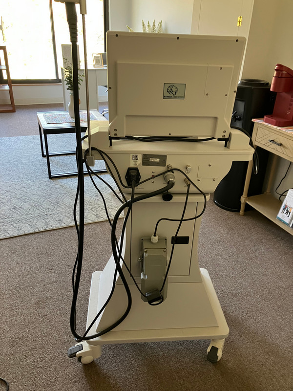 2022 Rohrer Aesthetics Pixel8-RF Radio Frequency Microneedling - Collagen Rebuilding, Skin Rejuvenation, Skin Tightening - INCLUDES ONGOING CONSUMABLE SUPPORT - Free Shipping & Warranty (jm/jg-42-02) - Image 6