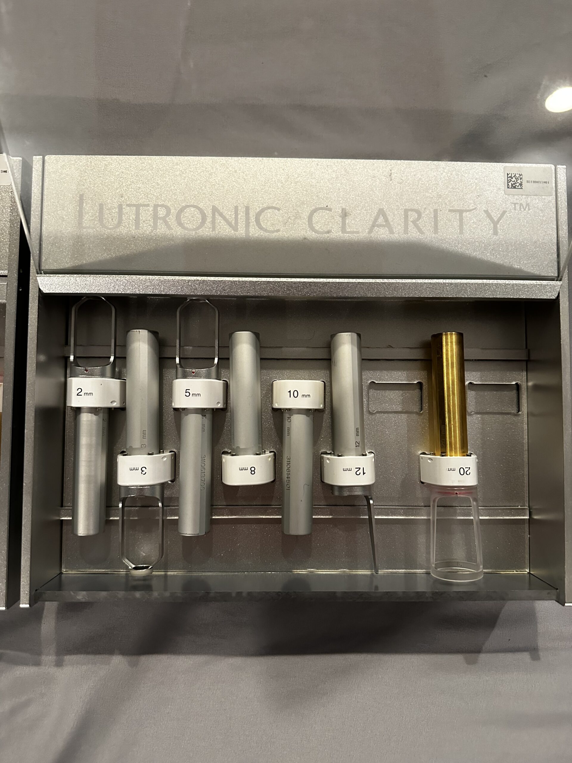 2018 Lutronic Clarity For Sale - Excellent Condition - Image 26