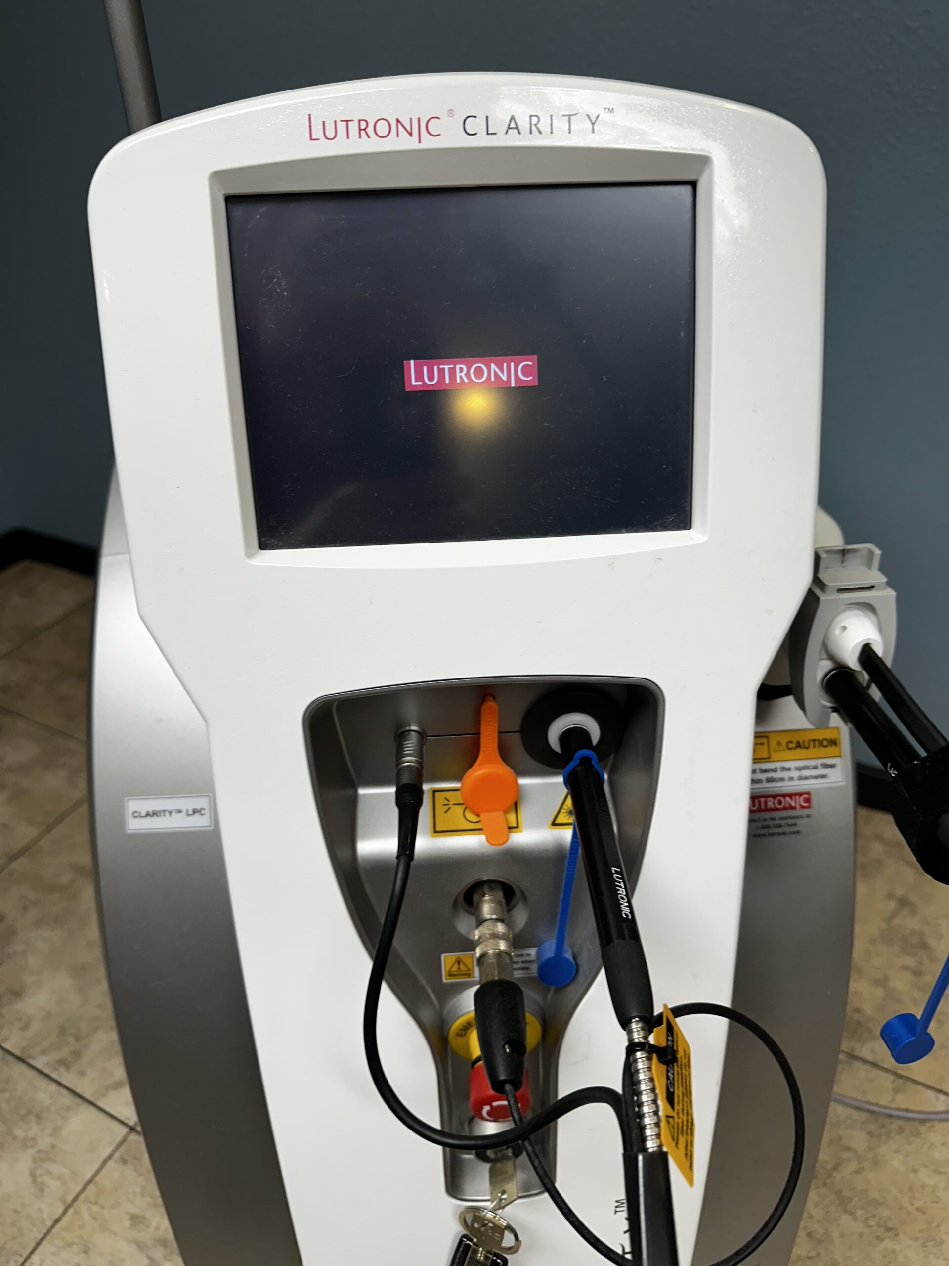 2018 Lutronic Clarity For Sale - Excellent Condition - Image 8