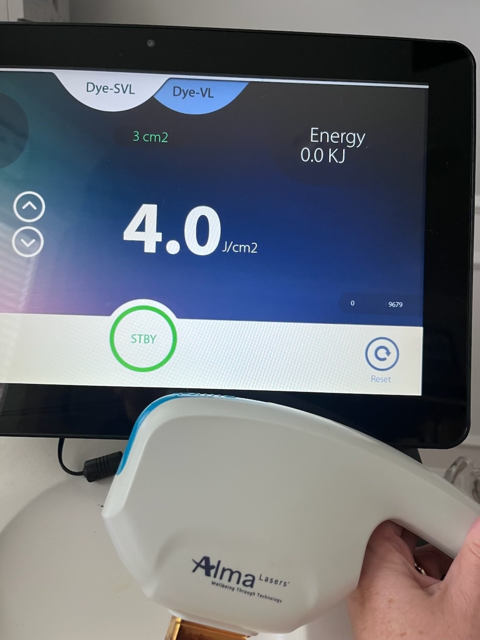 2015 Alma Harmony XL PRO with (4) Handpieces - (1) ClearLift, (1) SHR, (1) Dye SVL, & (1) LED Handpiece - Includes Free Shipping & 90 Day Warranty (km/cas) - Image 15