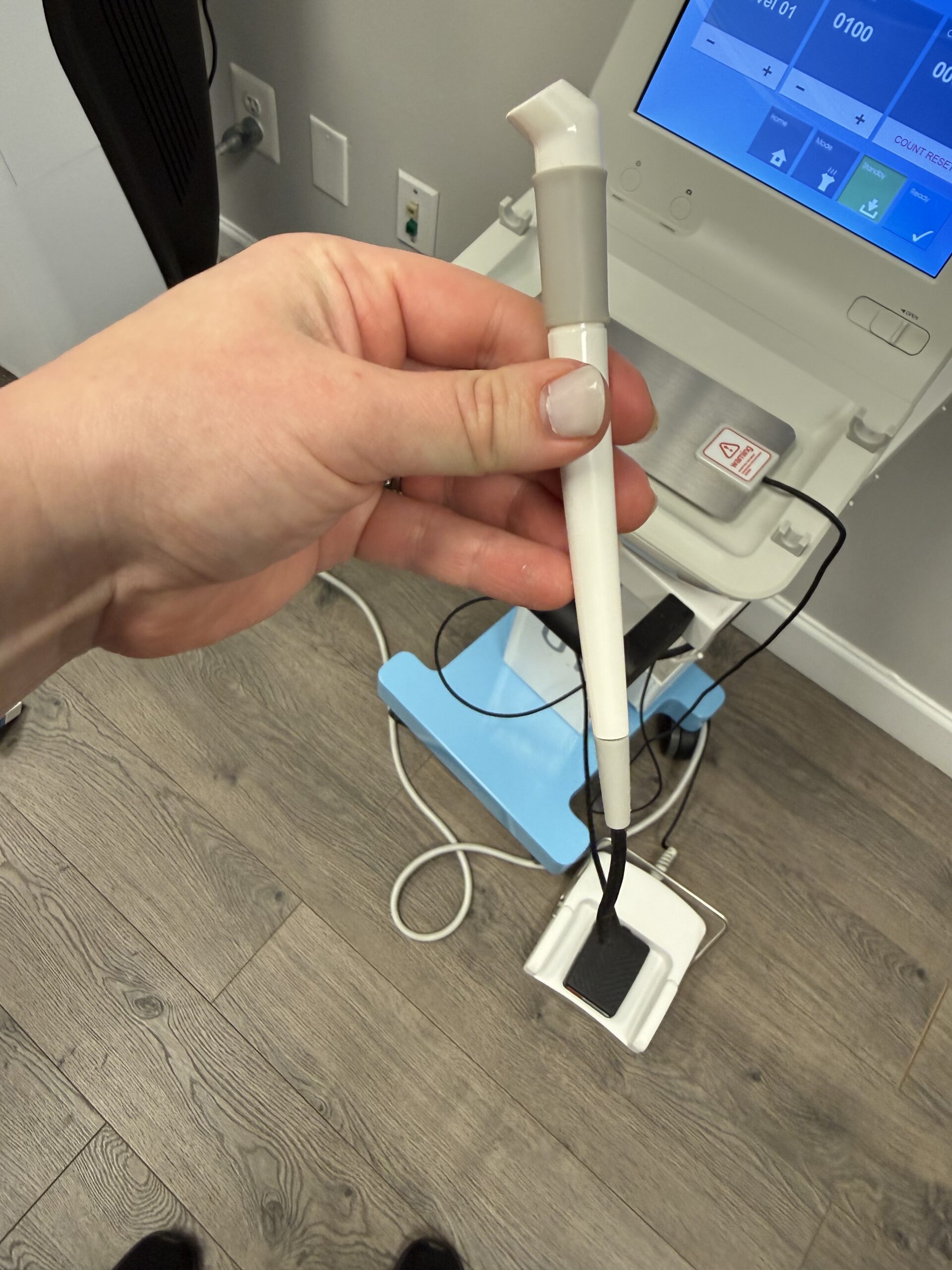 second picture of handpiece