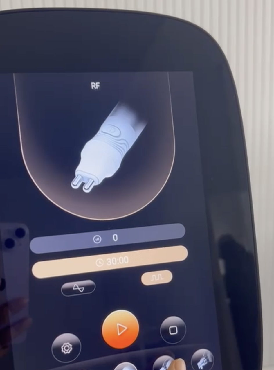 New 2026 Aesthetika AKUA Skin Facial System + Warranty - Image 19