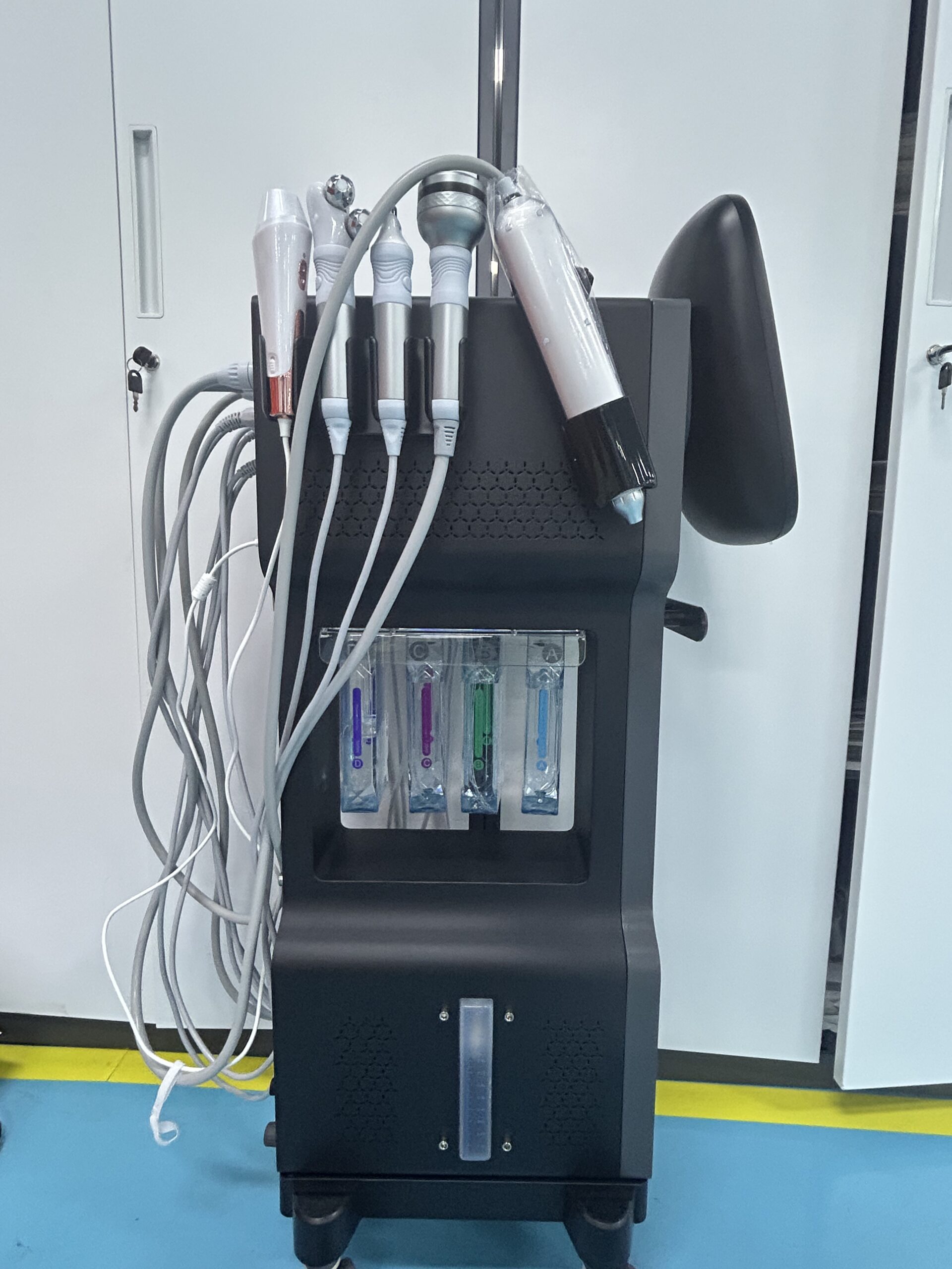 New 2026 Aesthetika AKUA Skin Facial System + Warranty - Image 3