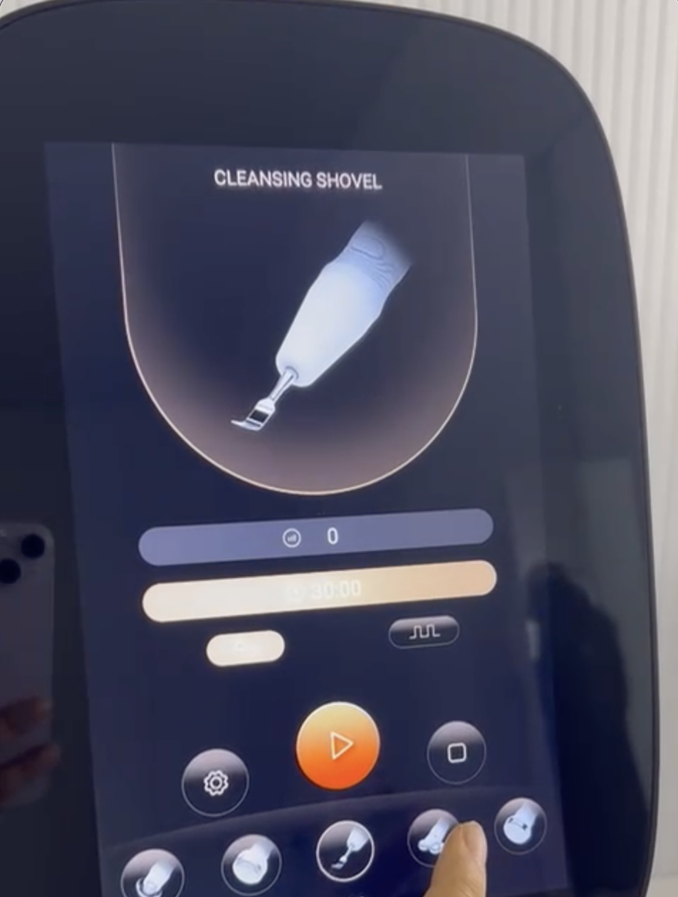 New 2026 Aesthetika AKUA Skin Facial System + Warranty - Image 14