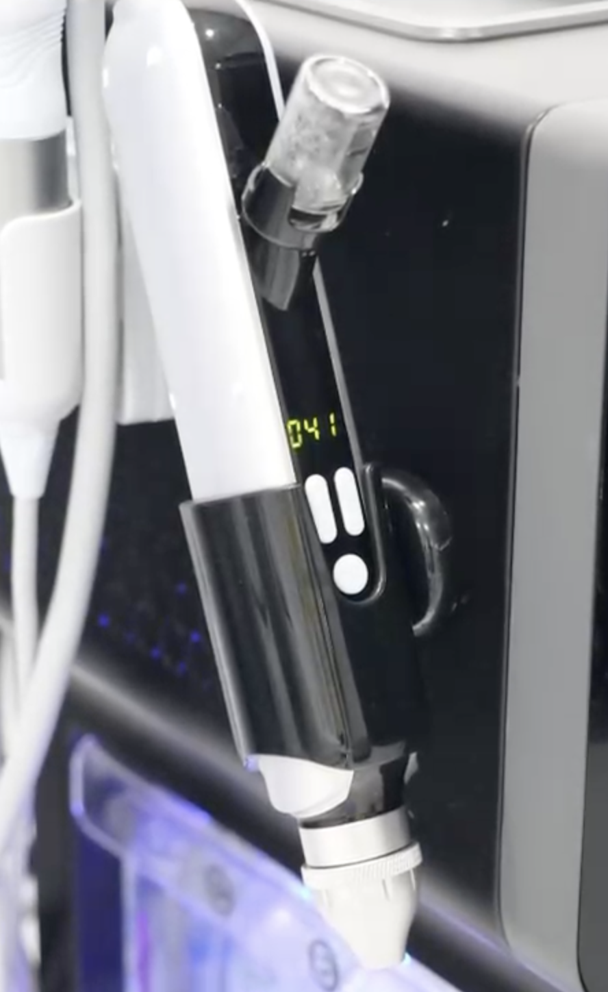 New 2026 Aesthetika AKUA Skin Facial System + Warranty - Image 25