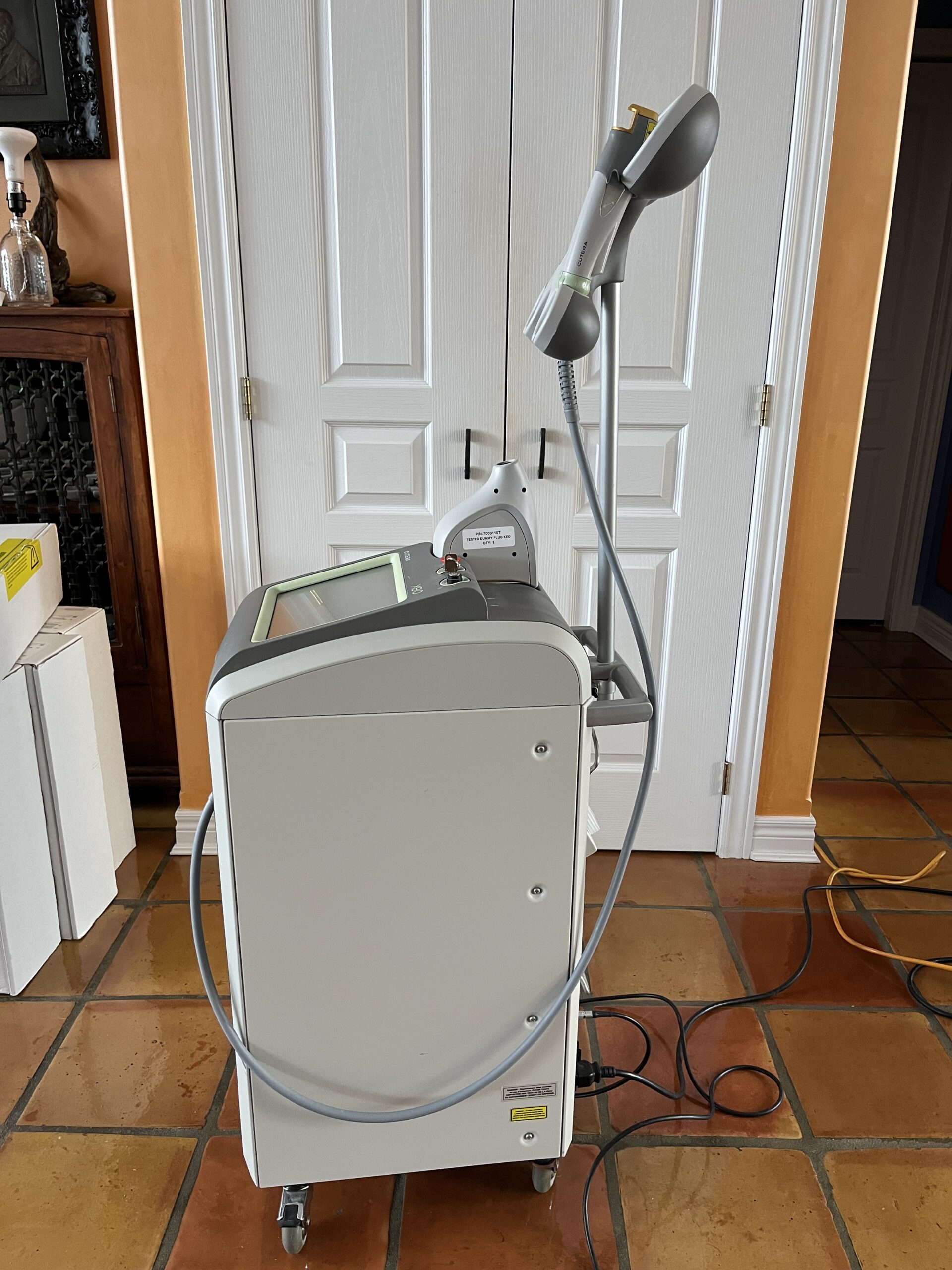 2023 Cutera Xeo + Prowave LX & Limelight for Sale + Warranty - Image 5
