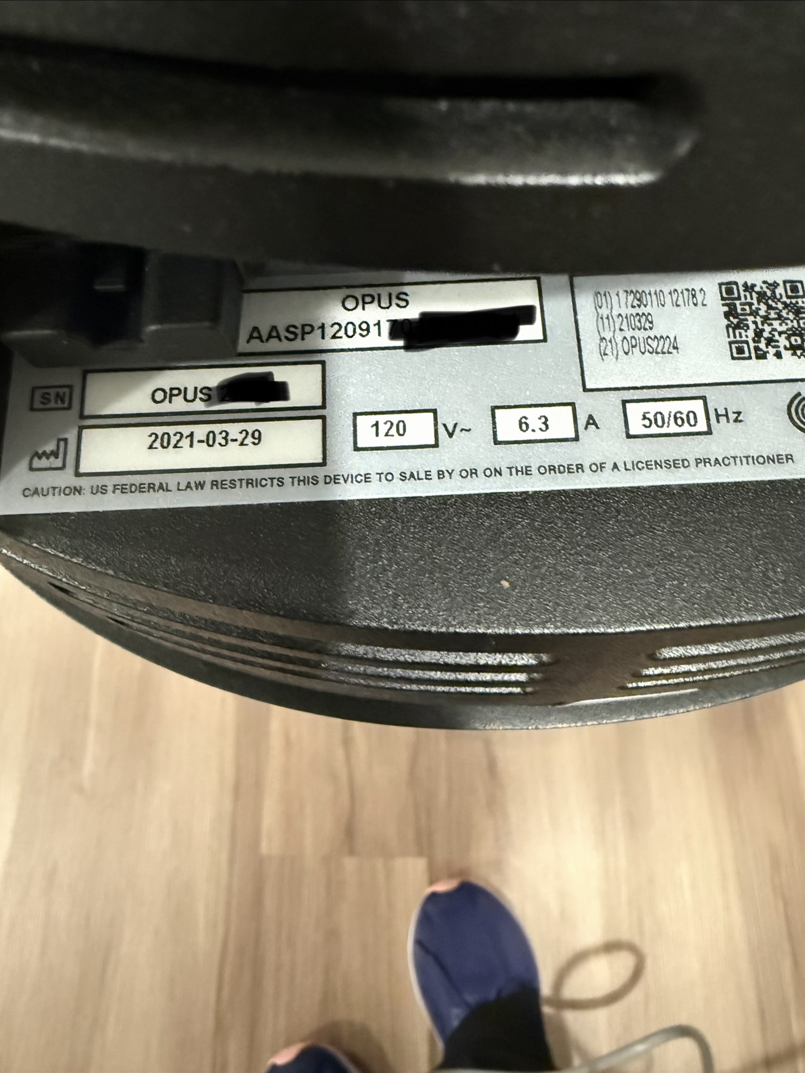 Alma Opus system label detail close-up