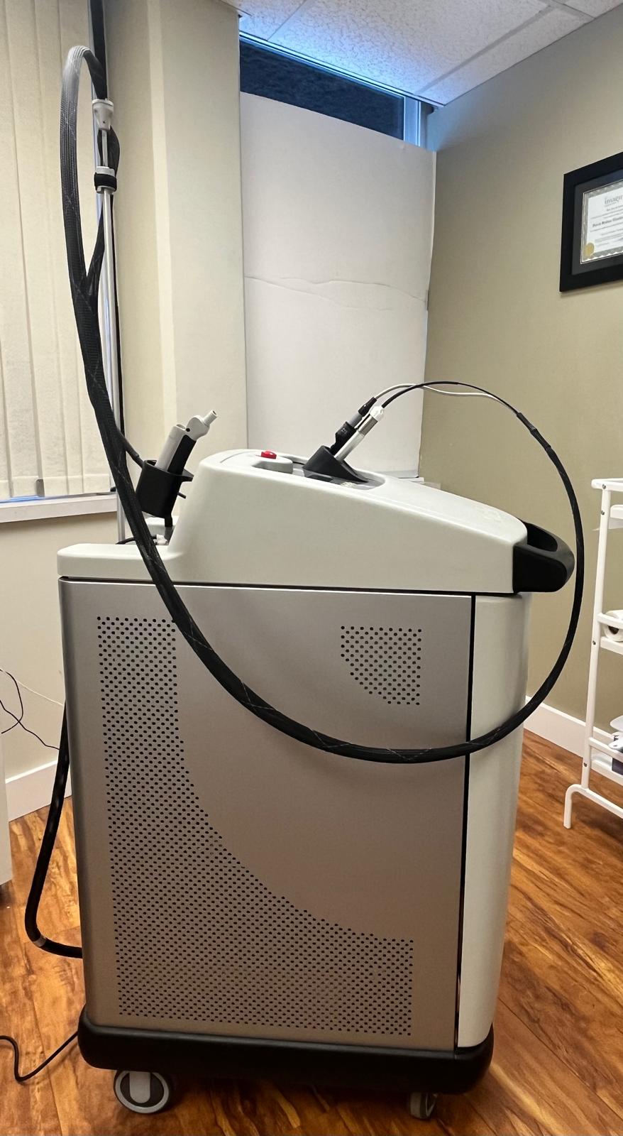 2016 Cynosure Elite Plus (Elite+) For Sale w/ Cryo6 Chiller - Image 4