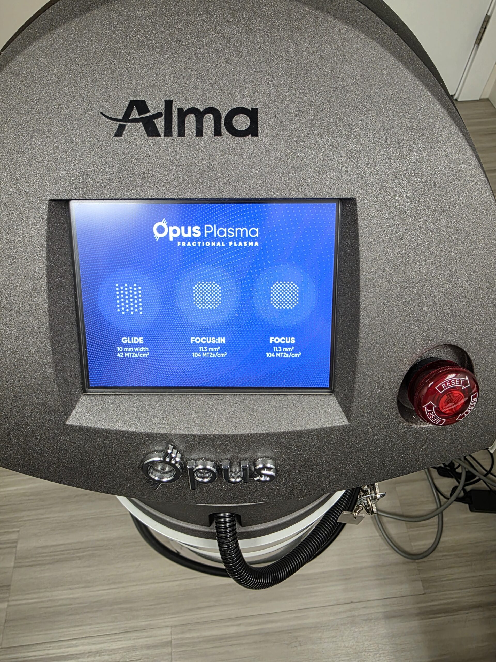 Opus by Alma fractional handpiece tip selection menu
