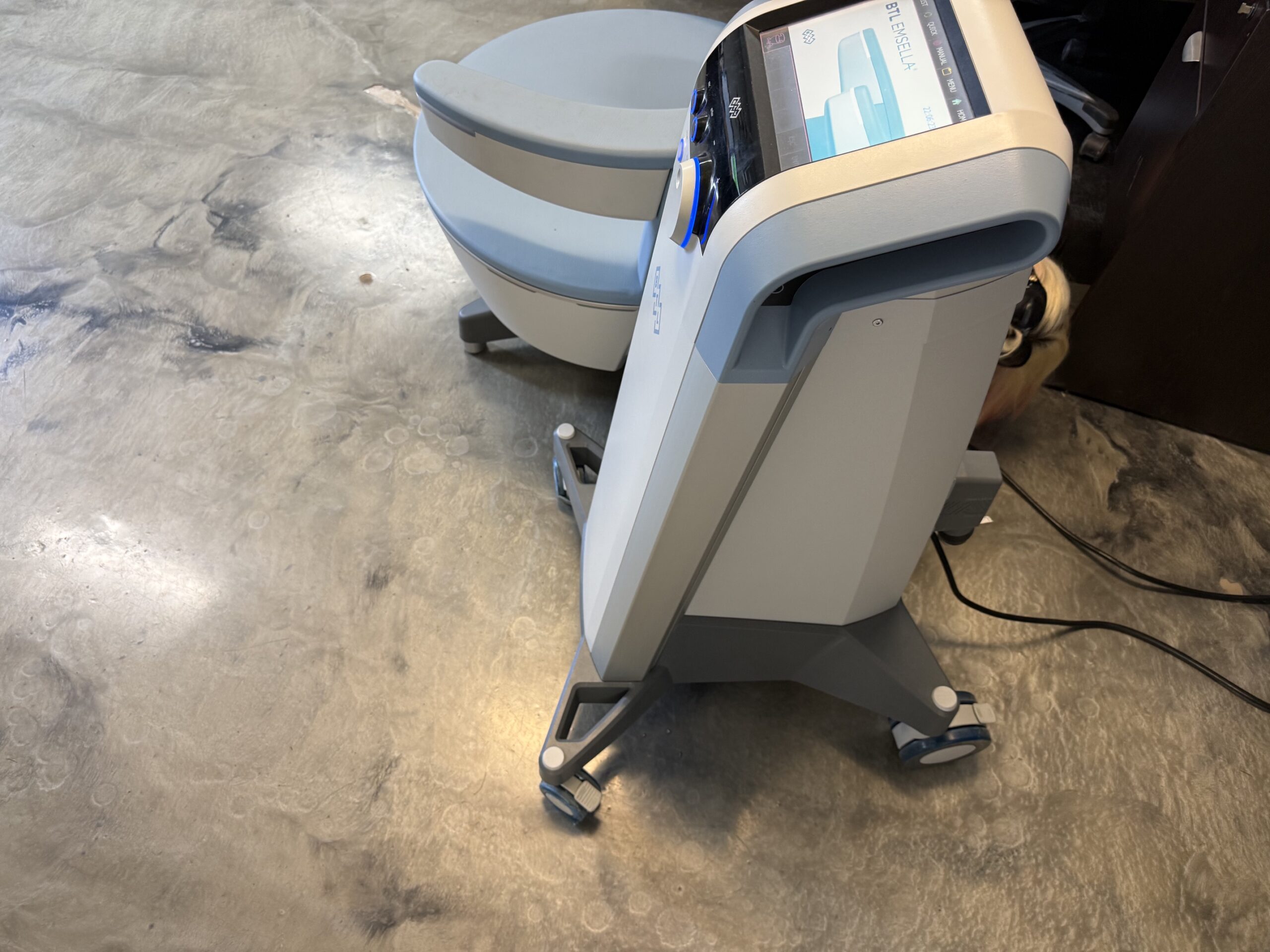 2023 BTL Emsella Chair For Sale | Kegel Chair - Image 3